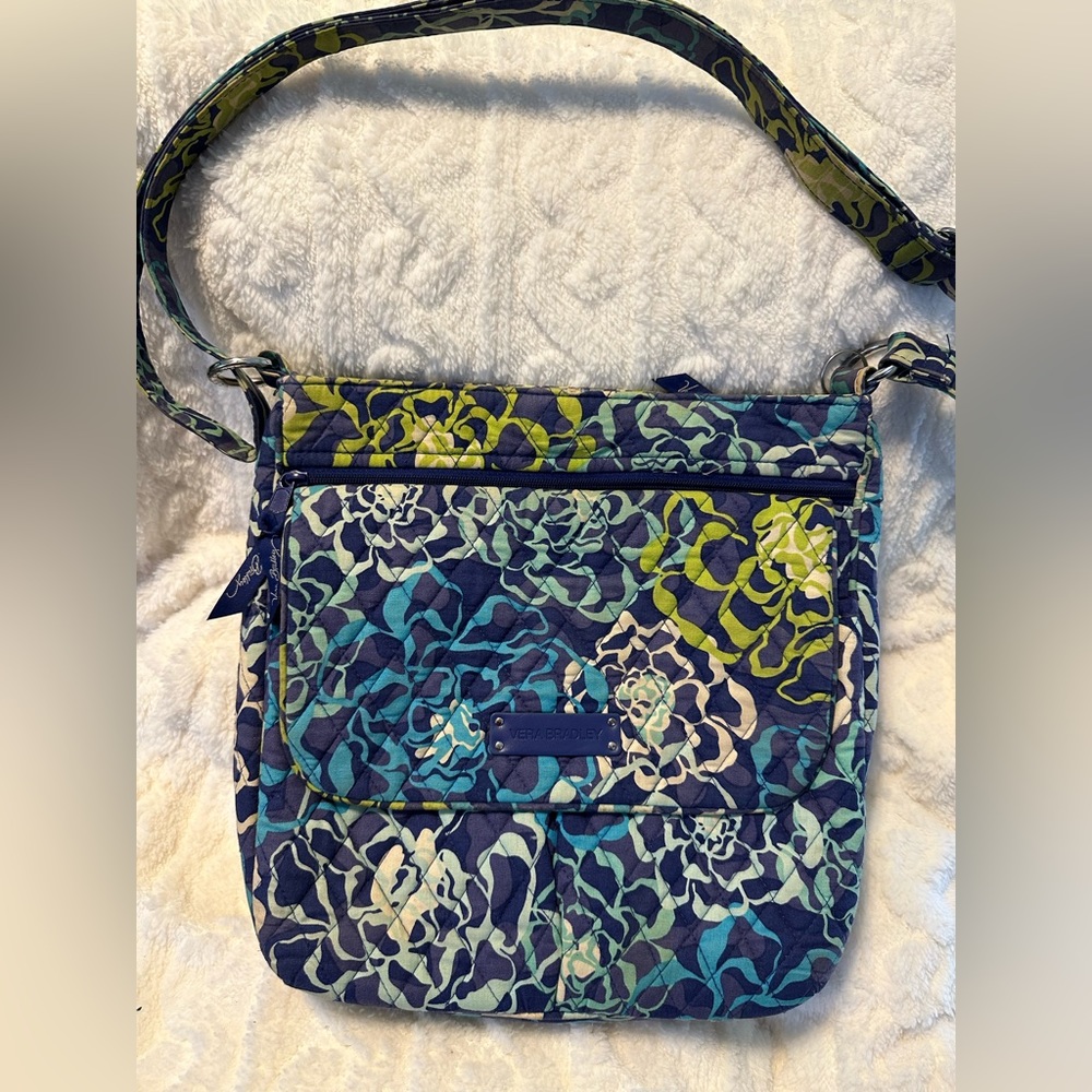 VERA BRADLEY GUC FLORAL CROSSBODY